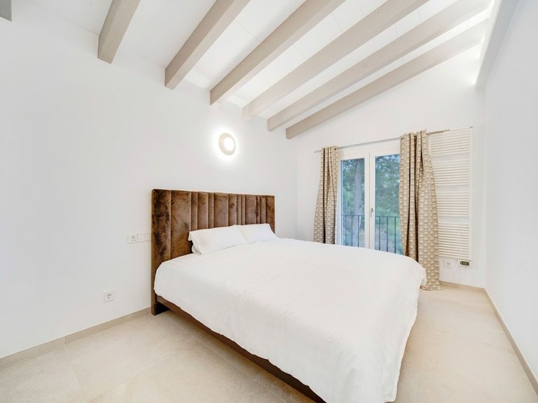 Villa for Sale in Son Vida, Palma, Balearic Islands 18