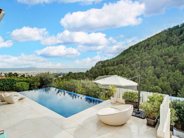 Villa for Sale in Son Vida, Palma, Balearic Islands 5