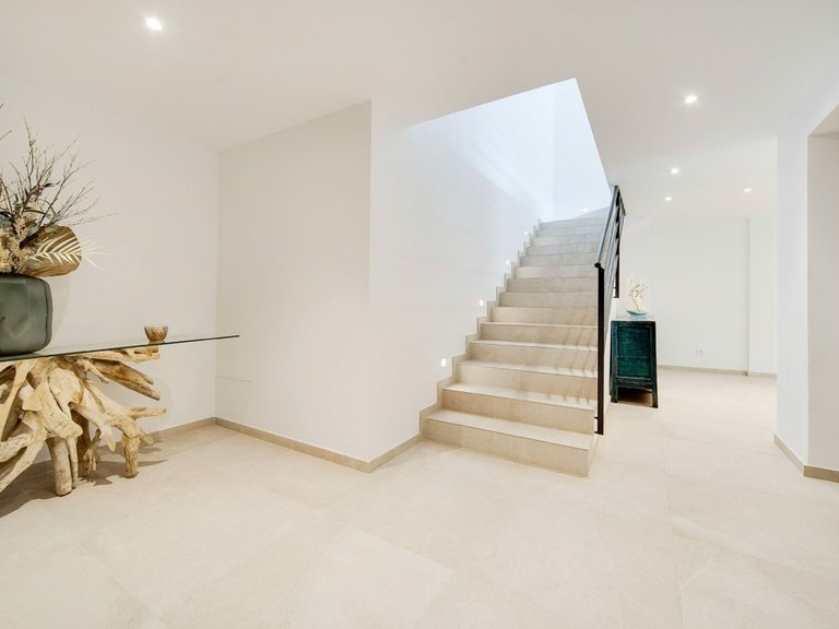 Villa for Sale in Son Vida, Palma, Balearic Islands 23