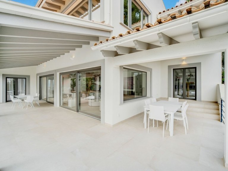Villa for Sale in Son Vida, Palma, Balearic Islands 16