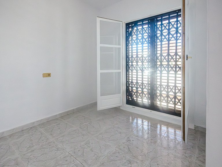 Town House for Sale in San Miguel De Salinas, Alicante 17