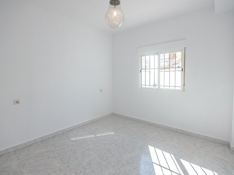 Town House for Sale in San Miguel De Salinas, Alicante 8