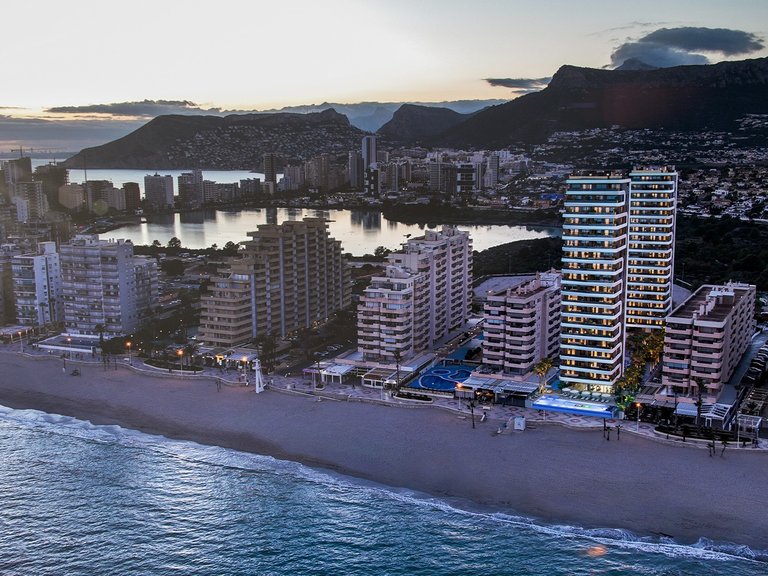 Apartment for Sale in Zona Levante - Playa Fossa, Calpe, Alicante 2