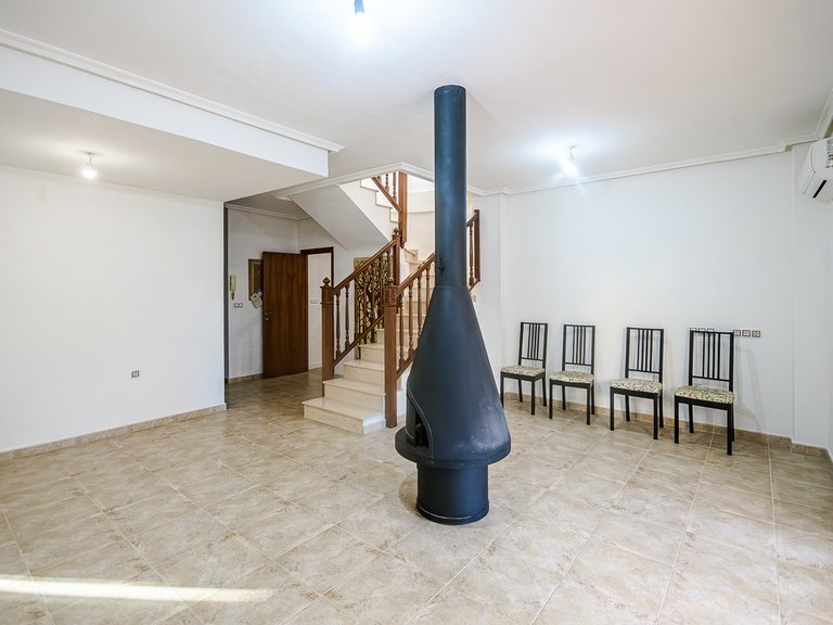 Villa for Sale in Benferri, Alicante 5