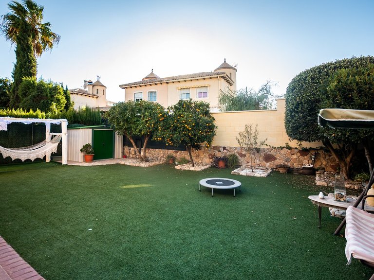 Villa for Sale in Benferri, Alicante 29