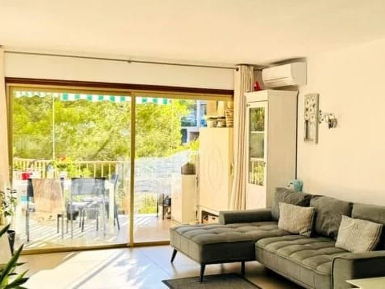 Apartment for Sale in Calvià, Cala Vinyes, Balearic Islands 6