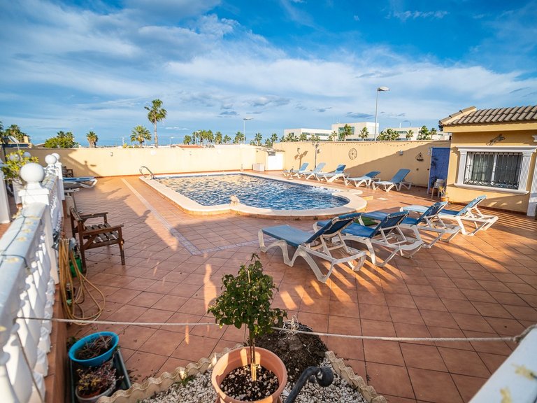 Villa for Sale in LOS BALCONES - LOS ALTOS, Torrevieja, Alicante 30