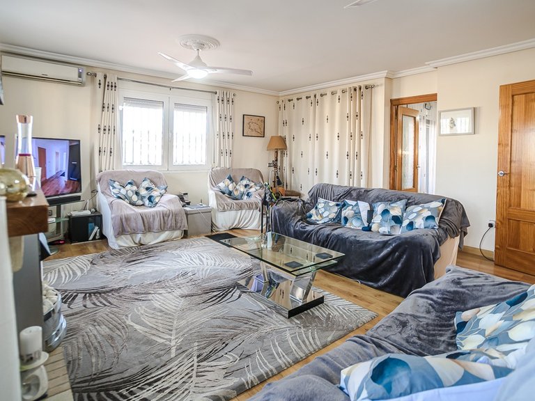 Villa for Sale in LOS BALCONES - LOS ALTOS, Torrevieja, Alicante 16