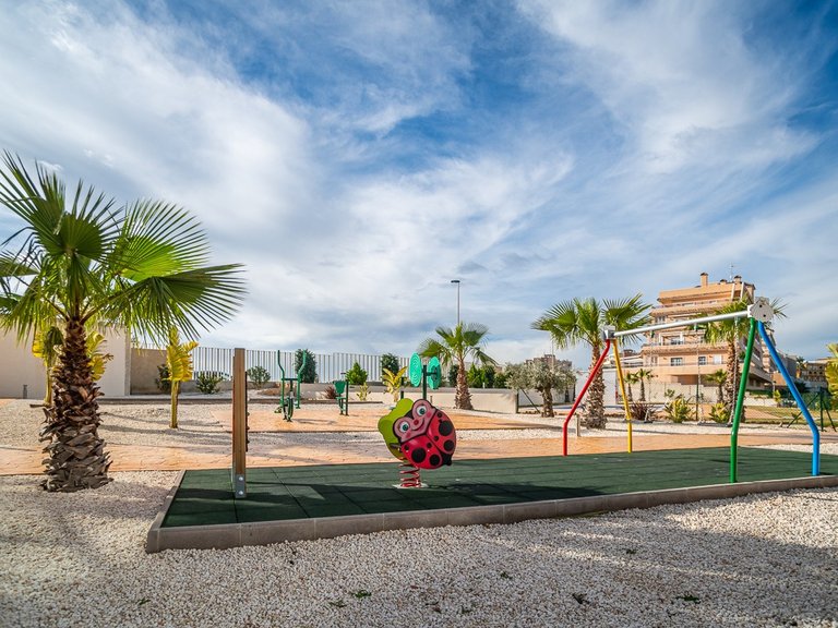 Apartment for Sale in Los Dolses, Orihuela Costa, Alicante 31