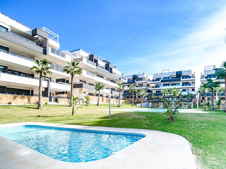 Penthouse for Sale in Orihuela Costa, Alicante 3