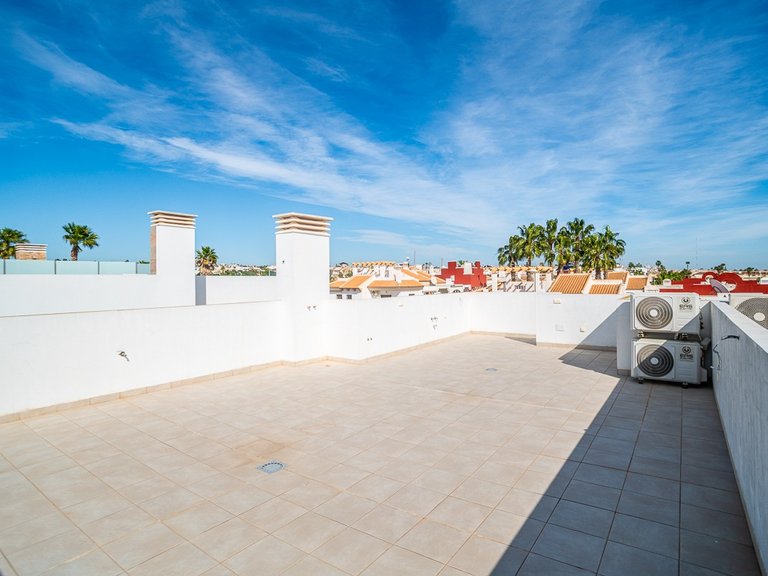 Villa for Sale in Ciudad Quesada, Alicante 32