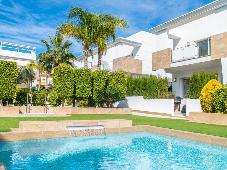 Villa for Sale in Ciudad Quesada, Alicante 41