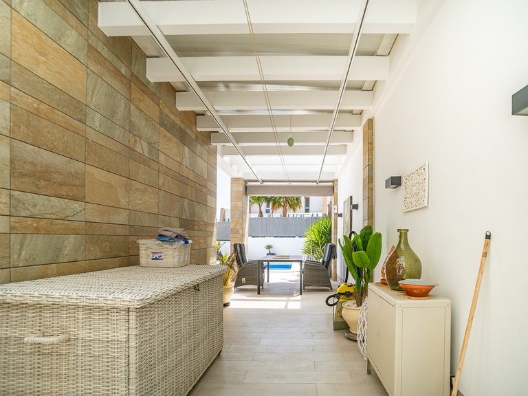Villa for Sale in La Finca Golf, Algorfa, Alicante 8