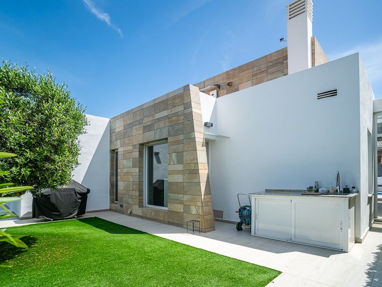 Villa for Sale in La Finca Golf, Algorfa, Alicante 35