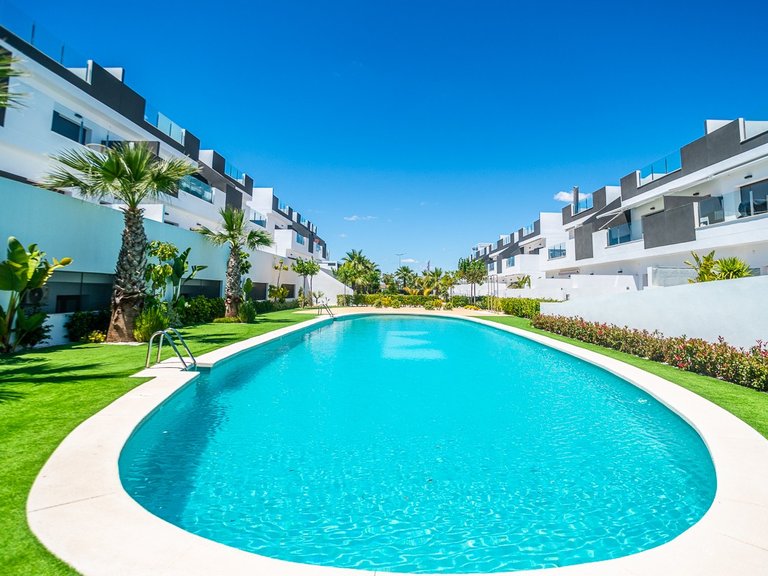 Apartment for Sale in Los Altos, Alicante 48