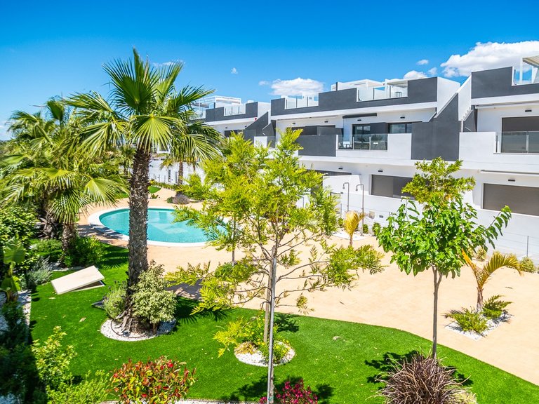 Apartment for Sale in Los Altos, Alicante 49