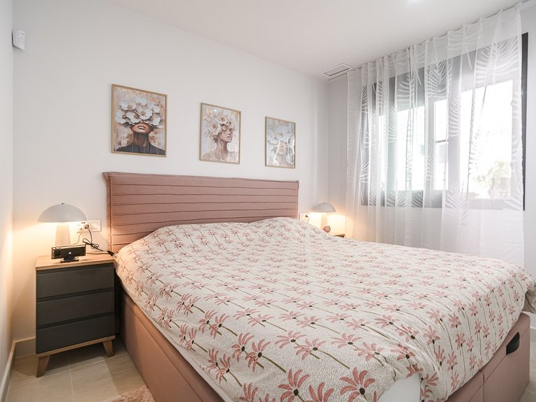 Apartment for Sale in Los Altos, Alicante 24