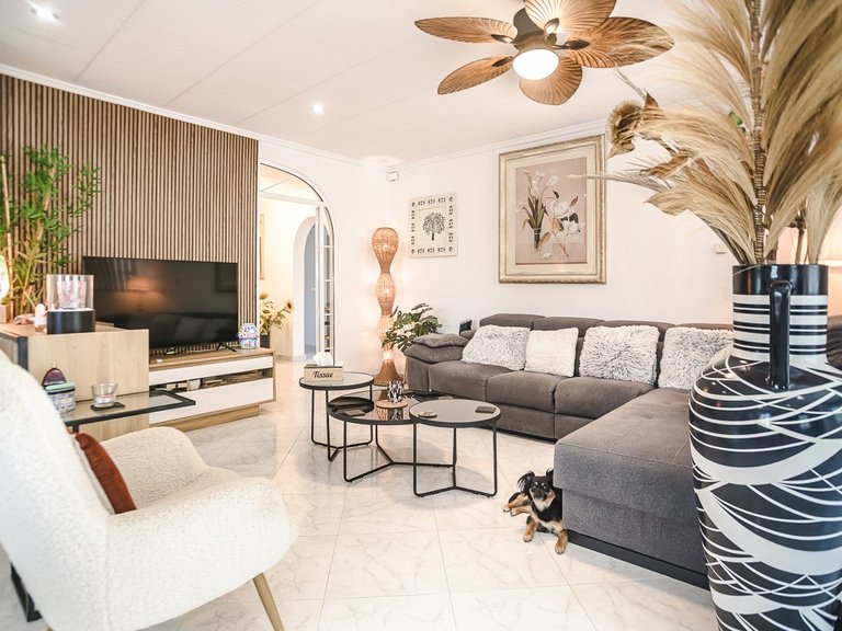 Villa for Sale in La Marina, Alicante 4