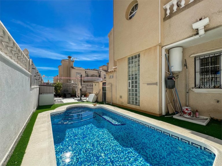 Villa for Sale in Orihuela Costa, Alicante 27