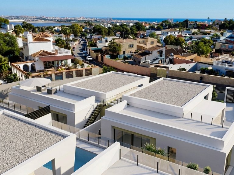 Villa for Sale in Torrevieja, Alicante 7