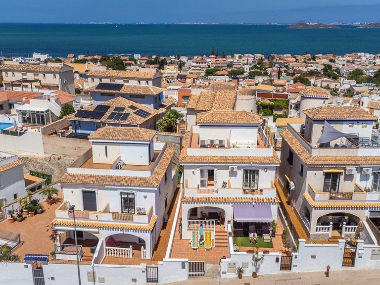 Villa for Sale in Los Urrutias, Murcia 1