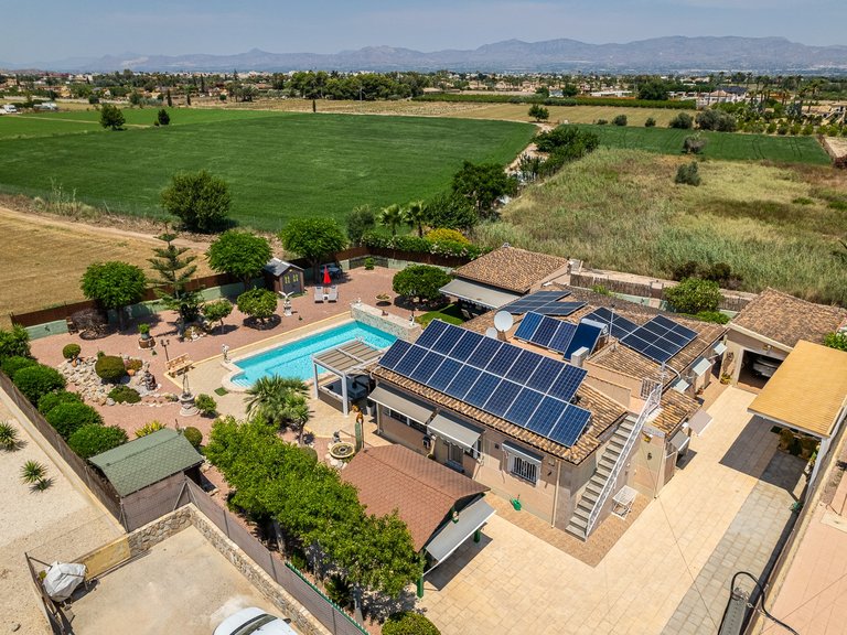 Villa for Sale in Catral, Alicante 4