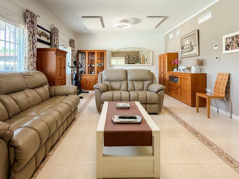 Villa for Sale in Catral, Alicante 20