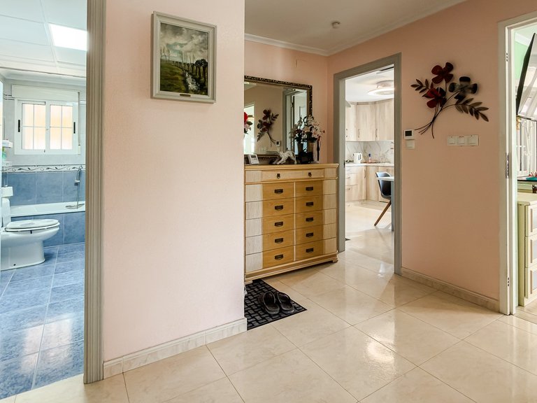 Villa for Sale in Catral, Alicante 24