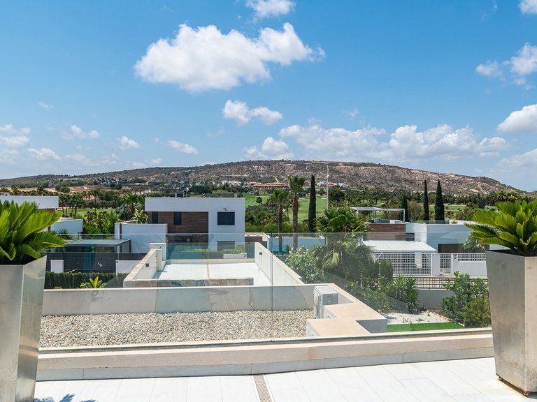 Villa for Sale in La Finca Golf, Algorfa, Alicante 31