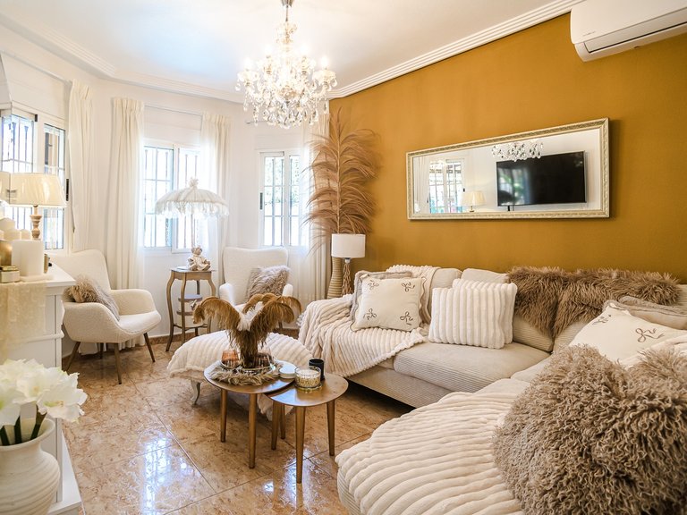 Villa for Sale in El Raso, Alicante 7