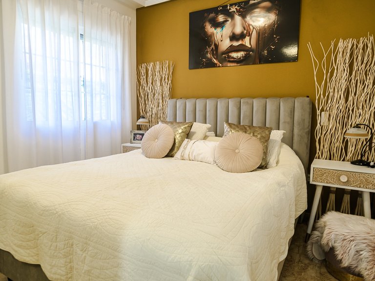 Villa for Sale in El Raso, Alicante 14
