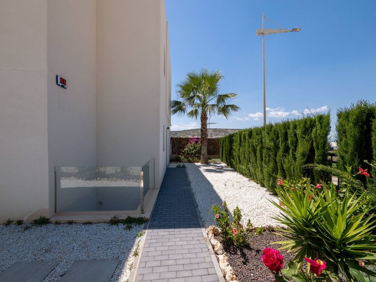 Villa for Sale in LA FINCA GOLF / ALGORFA, Algorfa, Alicante 29
