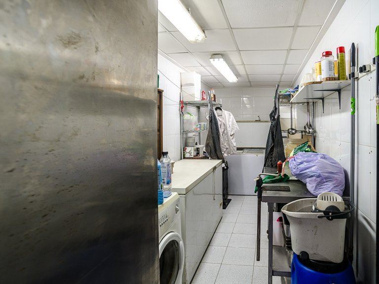 Commercial for Sale in La Veleta, Torrevieja, Alicante 17