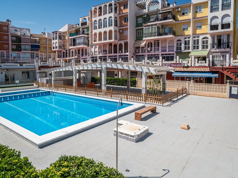 Commercial for Sale in La Veleta, Torrevieja, Alicante 1