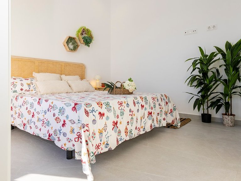 Villa for Sale in Vistabella Golf, Alicante 14