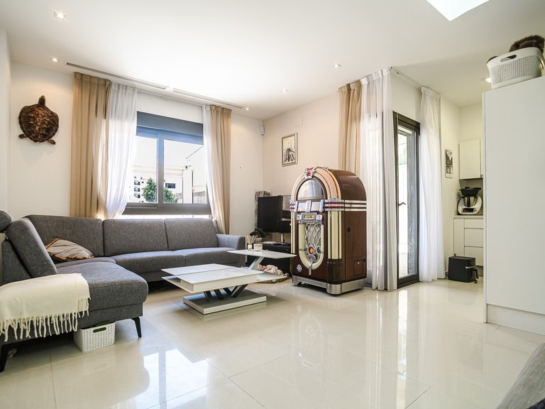 Apartment for Sale in Guardamar Del Segura, Alicante 4