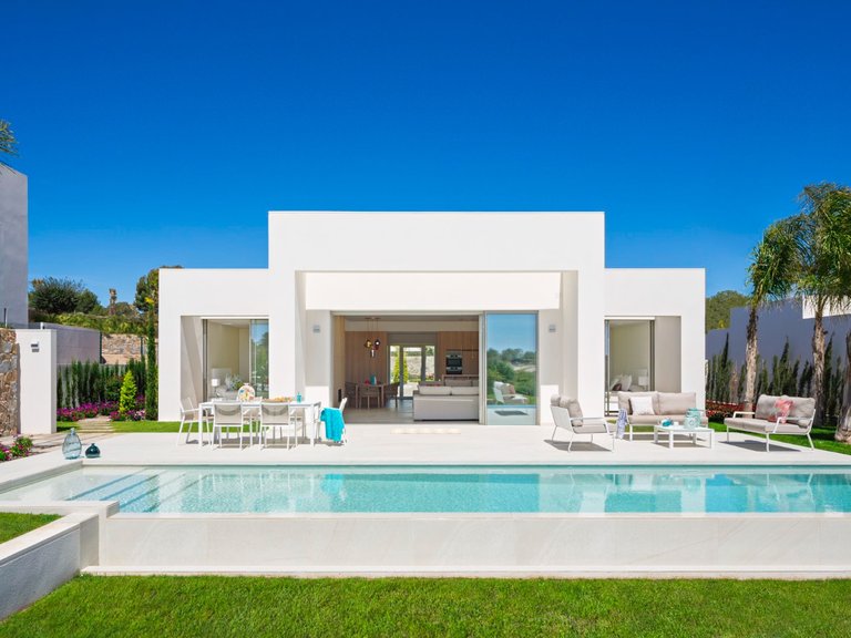 Villa for Sale in Las Colinas Golf Resort, Las Colinas Golf, Alicante 15