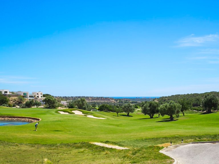 Villa for Sale in Las Colinas Golf Resort, Las Colinas Golf, Alicante 3