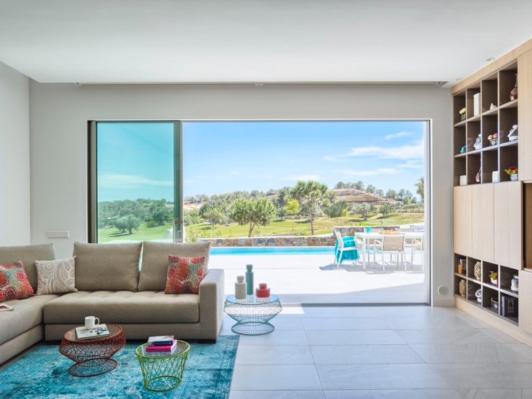 Villa for Sale in Las Colinas Golf Resort, Las Colinas Golf, Alicante 14