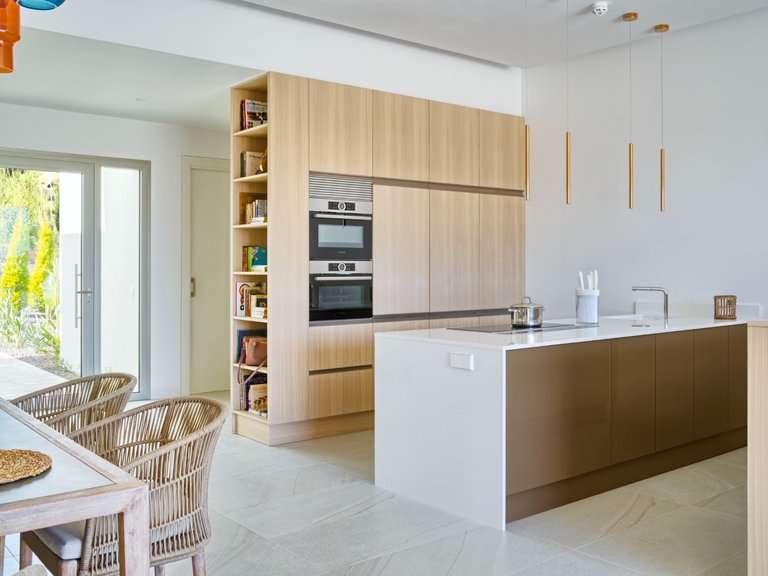 Villa for Sale in Las Colinas Golf Resort, Las Colinas Golf, Alicante 9