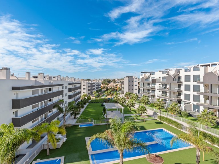 Apartment for Sale in Villamartin, Orihuela Costa, Alicante 11