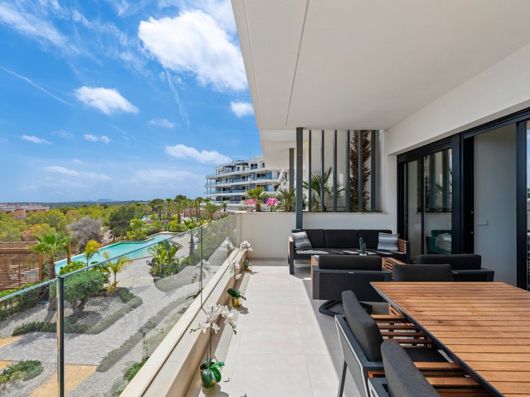 Apartment for Sale in Las Colinas Golf Resort, Las Colinas Golf, Alicante 3