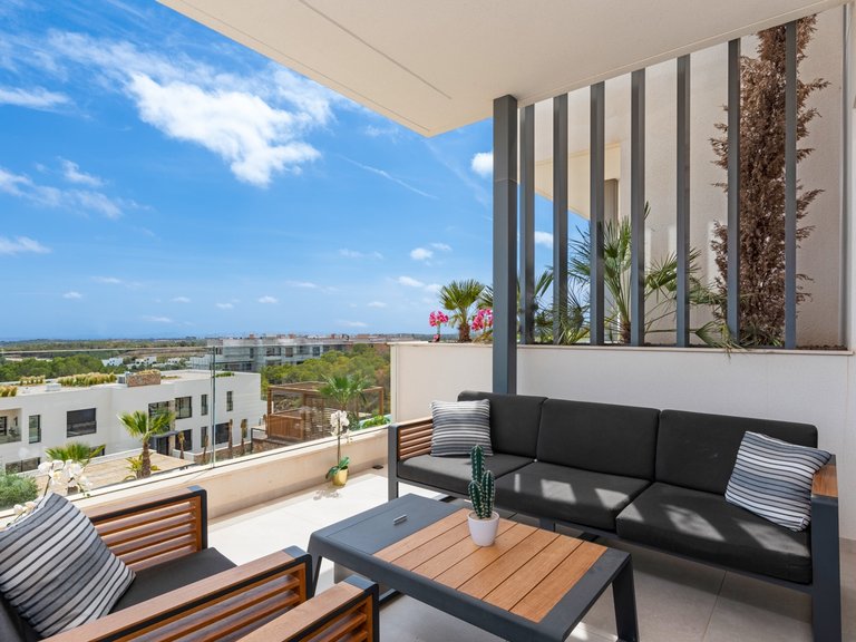 Apartment for Sale in Las Colinas Golf Resort, Las Colinas Golf, Alicante 8