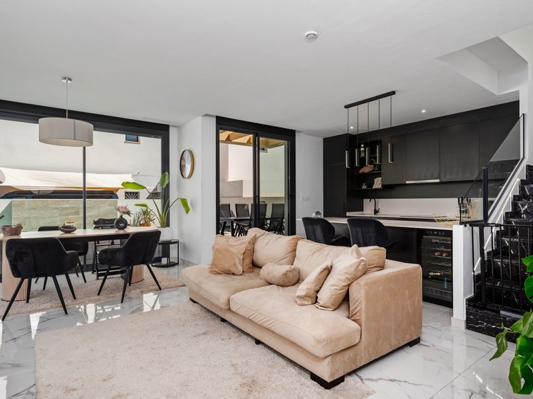 Villa for Sale in La Herada, Los Montesinos, Alicante 4