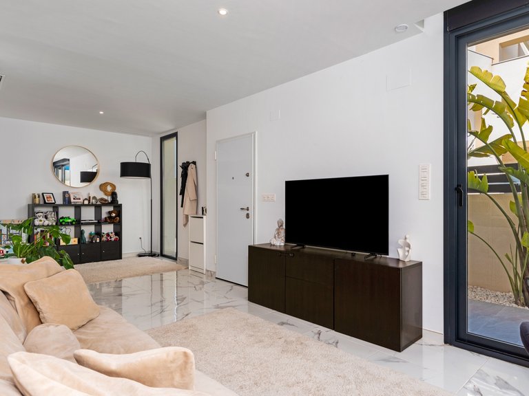Villa for Sale in La Herada, Los Montesinos, Alicante 7