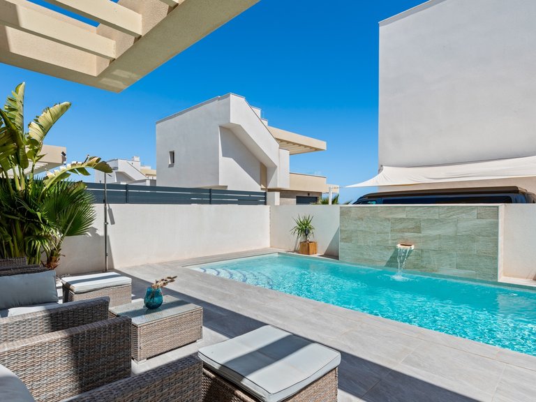 Villa for Sale in La Herada, Los Montesinos, Alicante 34
