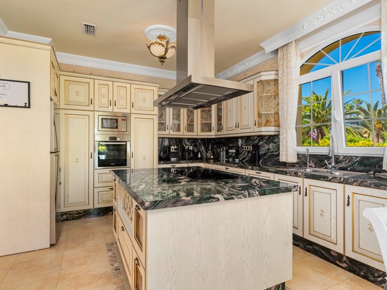 Villa for Sale in Playa Flamenca, Orihuela Costa, Alicante 22