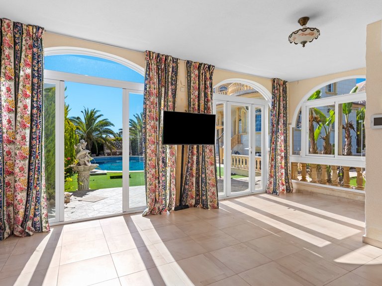 Villa for Sale in Playa Flamenca, Orihuela Costa, Alicante 12