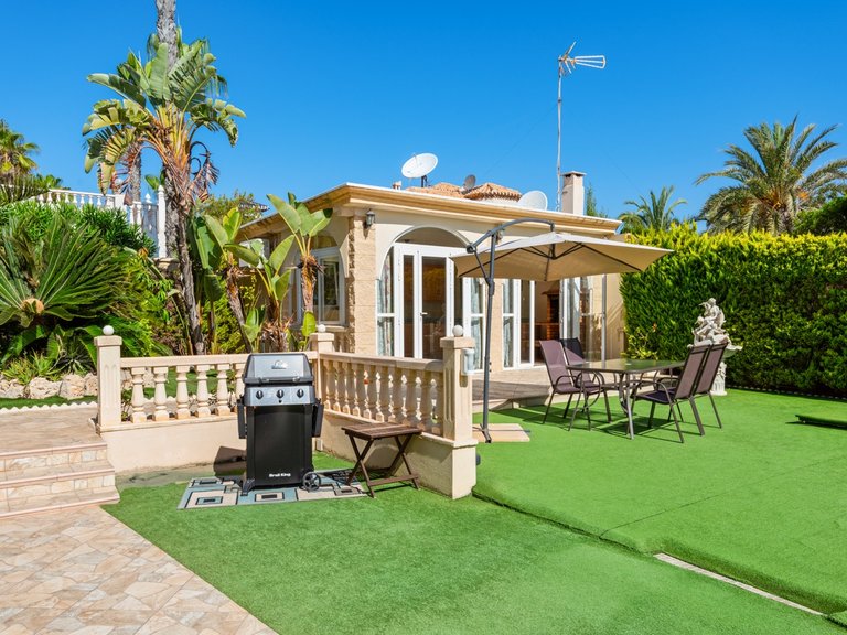 Villa for Sale in Playa Flamenca, Orihuela Costa, Alicante 11