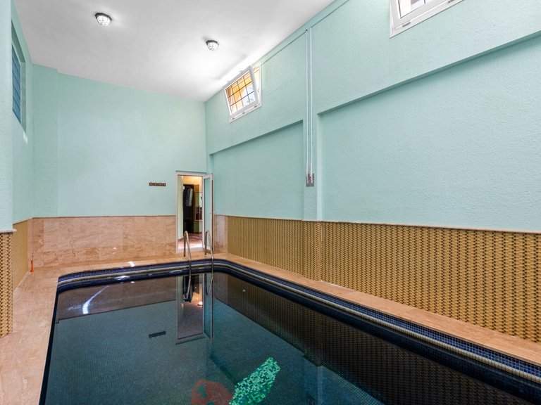 Villa for Sale in Playa Flamenca, Orihuela Costa, Alicante 4